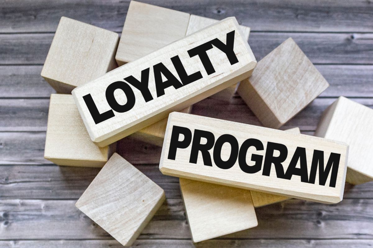 Client Loyalty Programs: Simple Strategies to Keep Your Books Full ...